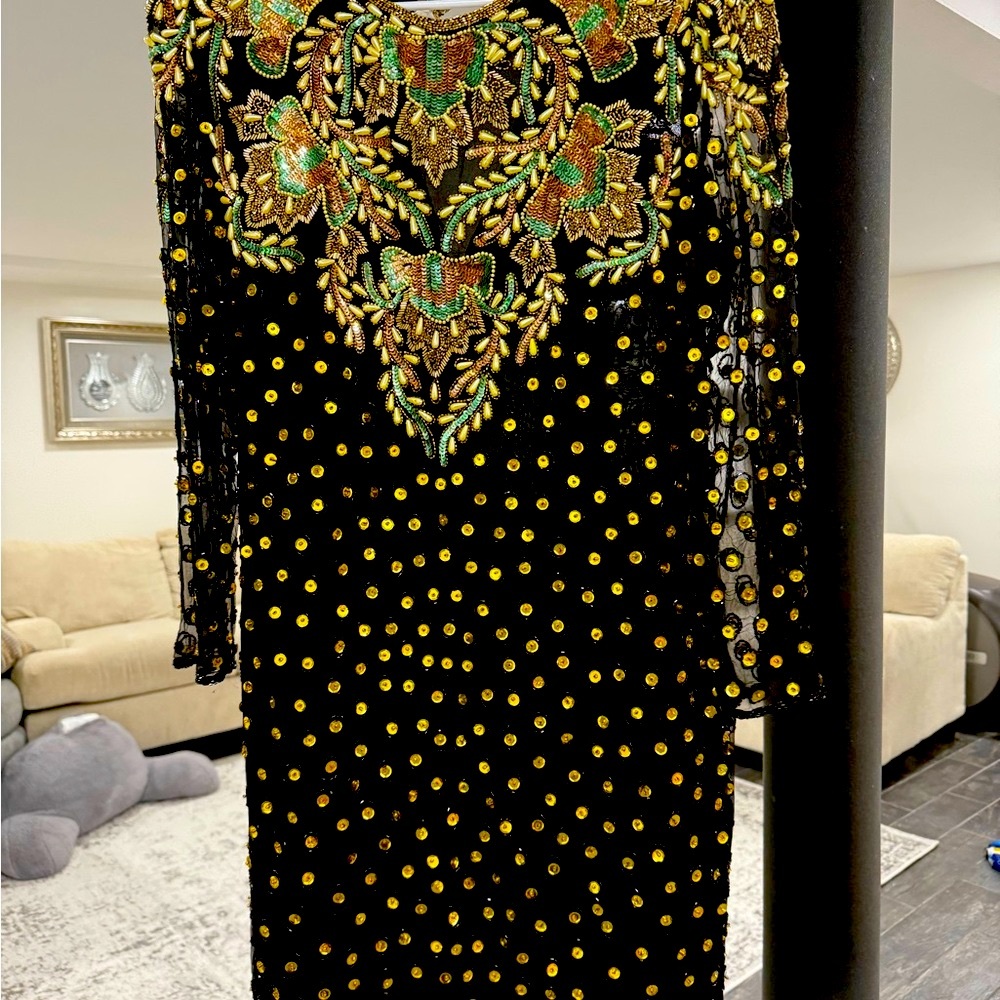 Black and Gold Embellished Sheath Cocktail Dress